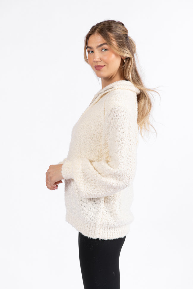 Signature Move Cream Fuzzy Quarter Zip Pullover - Image 4