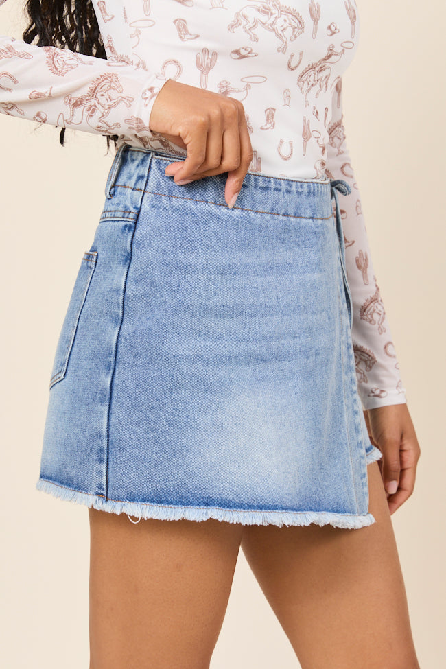 Stacy Light Wash Tie Denim Skort - Image 5