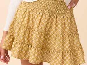 Through the Garden Yellow and White Flower Print Skort