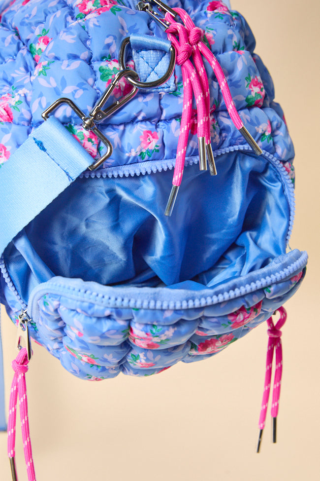 Haylie Blue Floral Quilted Duffle Bag - Image 2