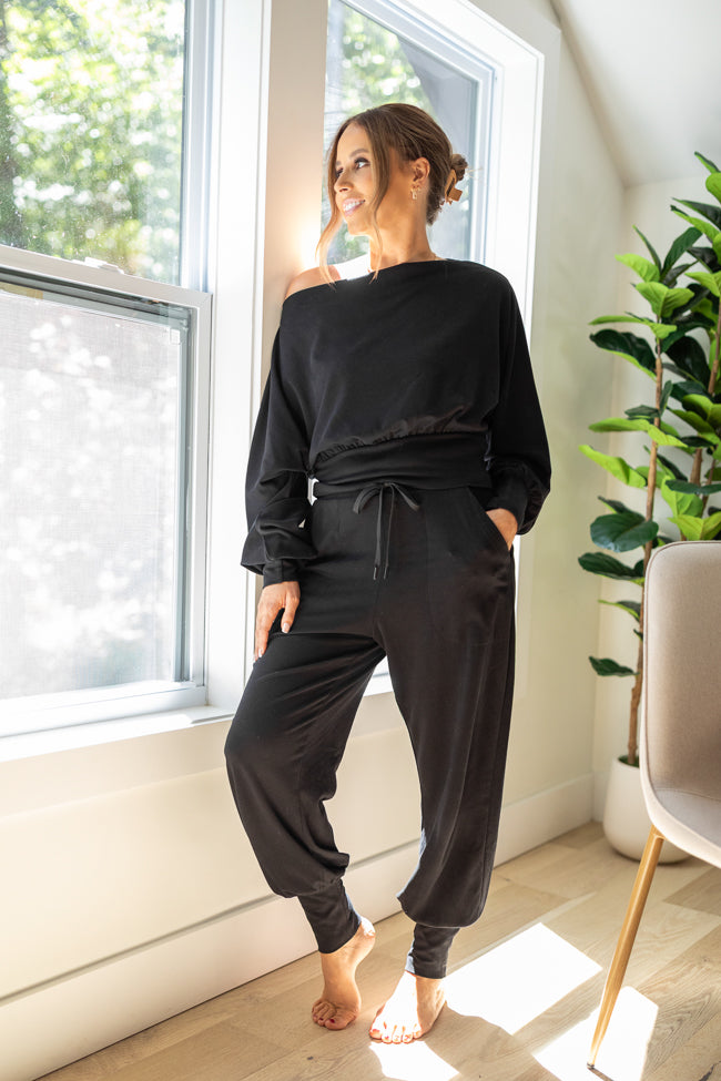 Sarah Black Jogger Emily Fauver X Pink Lily