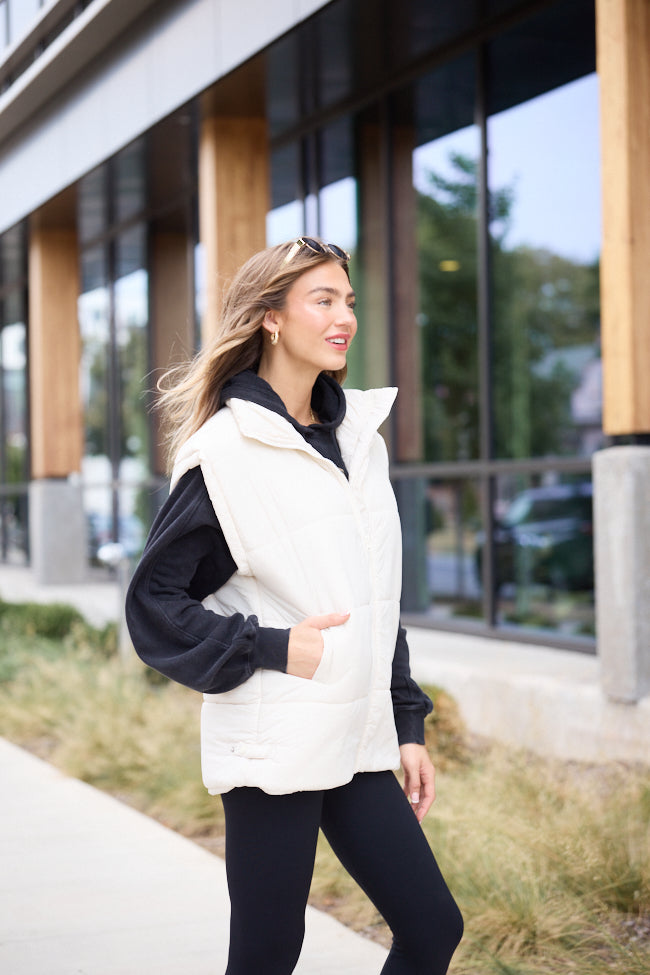 Best Bet Cream Oversized Puffer Vest - Image 5