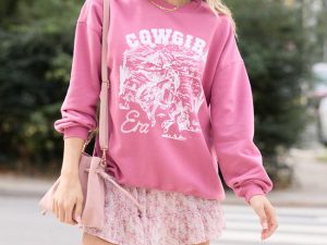 Cowgirl Era Rose Graphic Sweatshirt