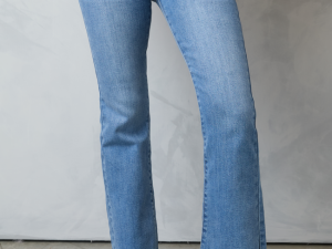 Della Medium Wash Stretch Crop Flare Jeans